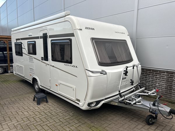 Afbeelding Eriba Nova 495 GL net binnen