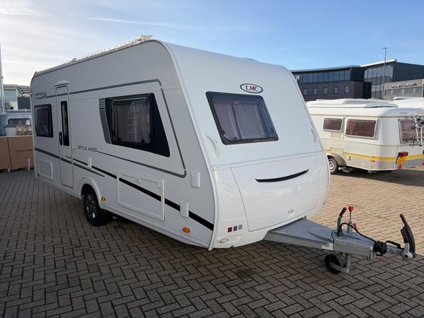 Afbeelding LMC Style Comfort 440 D MOVER | LUIFEL