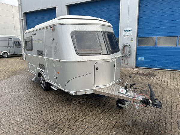 Afbeelding Eriba Touring Legend 420 HERFSTVOORDEEL